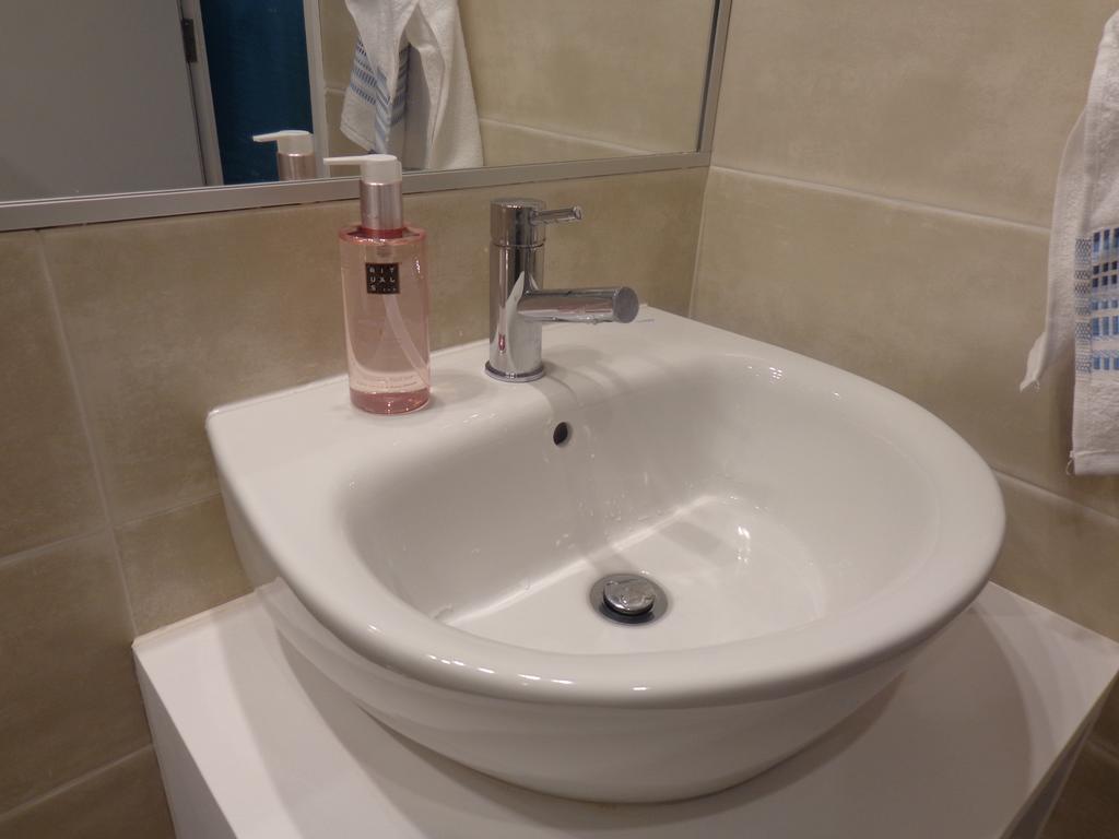 Ribeira Apartment بورتو المظهر الخارجي الصورة